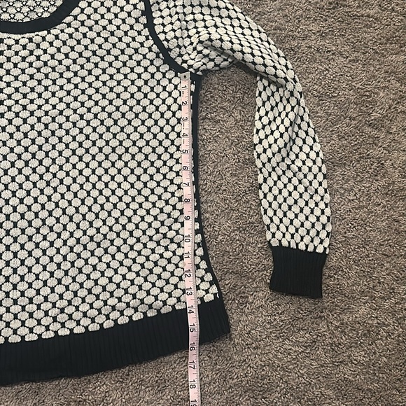 ☀️BOGO Item Used Merona Black and White Dots Sweater☀️ - Picture 5 of 6